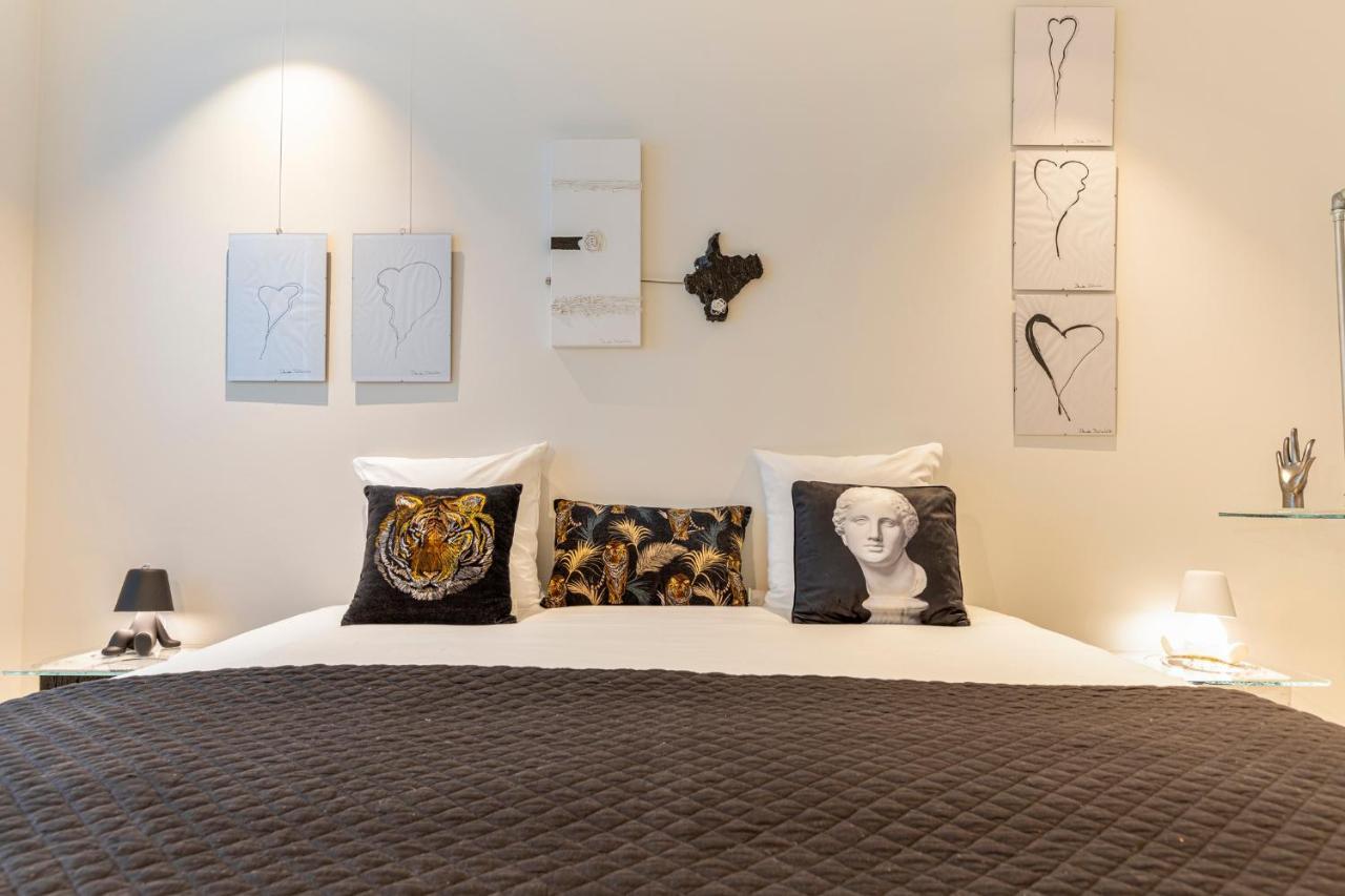Vrijdagmarkt By Lit D'Art Apartment Antwerpen Bagian luar foto