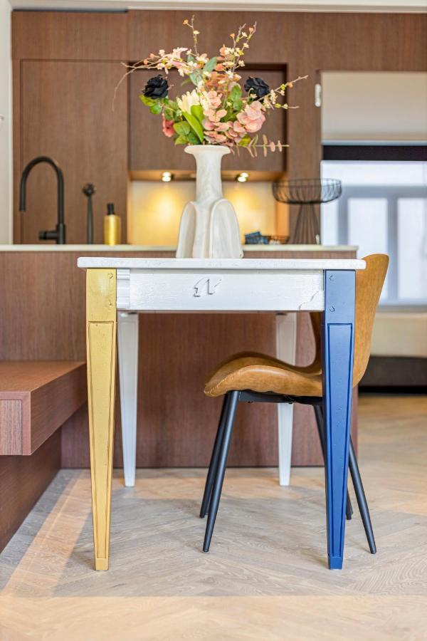 Vrijdagmarkt By Lit D'Art Apartment Antwerpen Bagian luar foto